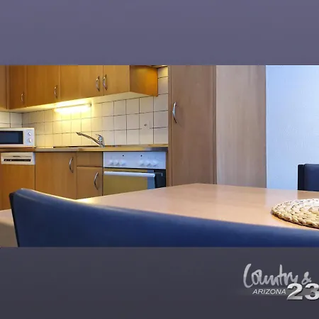 Arizona 23 25+ Adults Only * Saas Fee